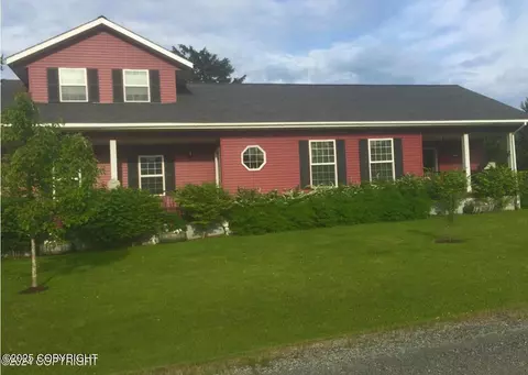 601 Queen St, Petersburg, AK 99833