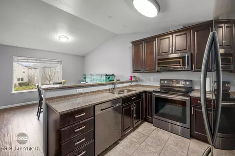 11673 Hummer Bay Loop # 42, Eagle River, AK 99577 photo 10