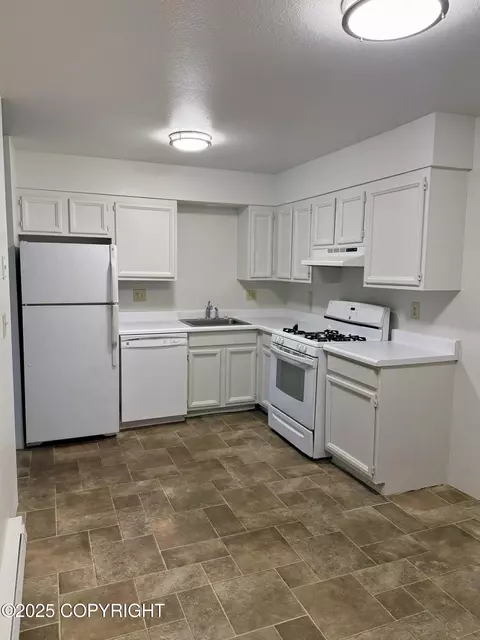 518 E 22nd Ave # 7, Anchorage, AK 99503