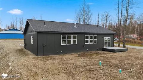 7786 E Reisner Loop, Palmer, AK 99645 photo 8