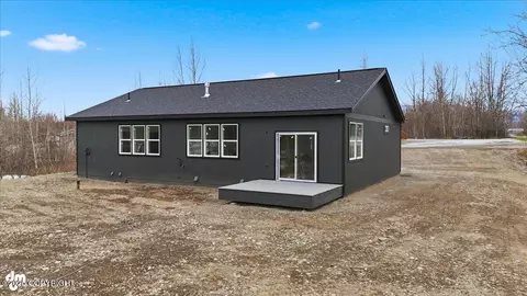 7786 E Reisner Loop, Palmer, AK 99645 photo 6