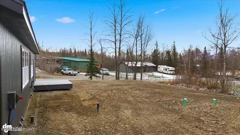 7786 E Reisner Loop, Palmer, AK 99645 photo 9
