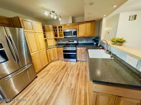 18633 First St, Eagle River, AK 99577 photo 4