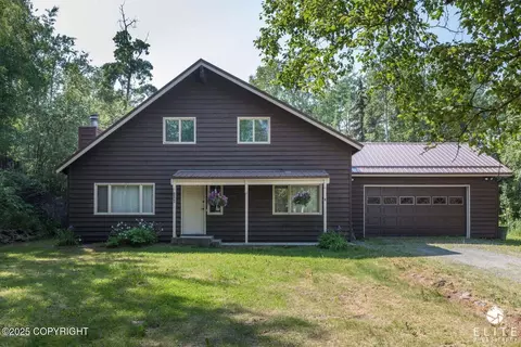 2280 N Debra Cir, Wasilla, AK 99654