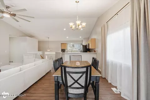 Dining - 13333 Konrad Dr, Eagle River, AK 99577 photo 2 of 2