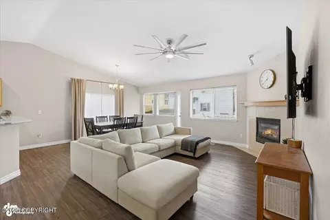 Living - 13333 Konrad Dr, Eagle River, AK 99577 photo 2 of 3