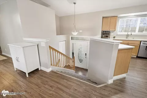 Entry Way - 13333 Konrad Dr, Eagle River, AK 99577 photo 3 of 4