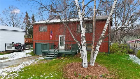 227 N Gulkana St, Palmer, AK 99645