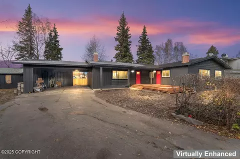 2718 Lee St, Anchorage, AK 99504