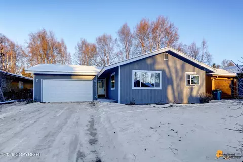 4041 Woronzof Dr, Anchorage, AK 99517