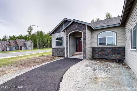 Exterior - 4121 E Harman Loop, Wasilla, AK 99654 photo 3 of 3