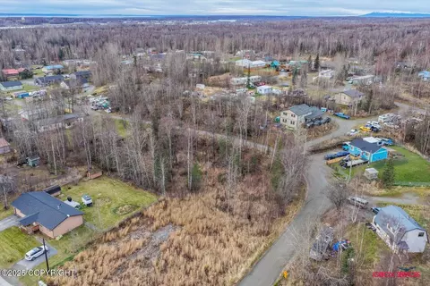 1331 N Tanana Dr, Wasilla, AK 99654