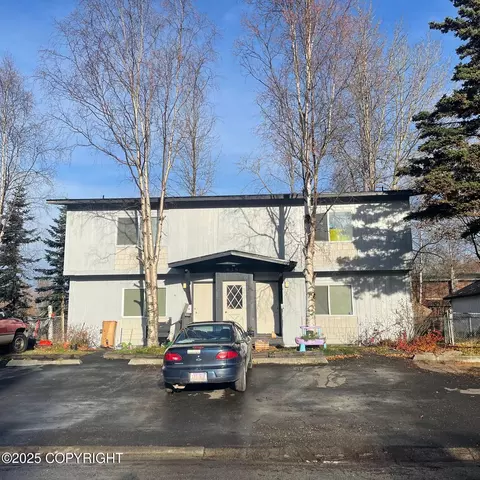 639 W 75th Ave, Anchorage, AK 99518