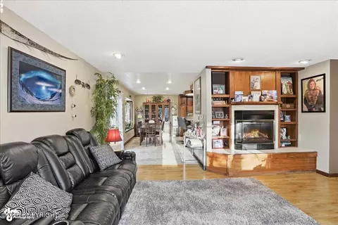 Living - 18709 Whirlaway Rd, Eagle River, AK 99577 photo 3 of 3