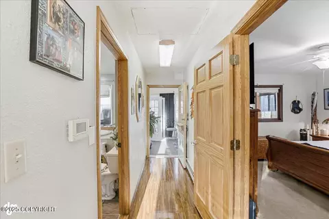 Entry Way - 18709 Whirlaway Rd, Eagle River, AK 99577 photo 3 of 4