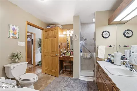 Bath - 18709 Whirlaway Rd, Eagle River, AK 99577 photo 3 of 6