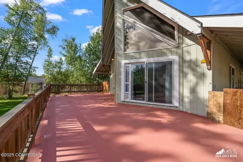 Exterior - 19118 Richner Rd, Chugiak, AK 99567 photo 11 of 15