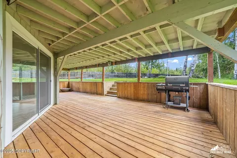 Exterior - 19118 Richner Rd, Chugiak, AK 99567 photo 8 of 15