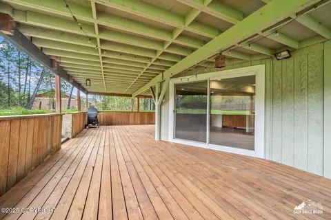 Exterior - 19118 Richner Rd, Chugiak, AK 99567 photo 6 of 15