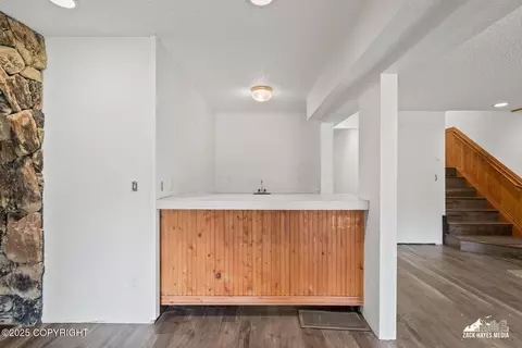 Living - 19118 Richner Rd, Chugiak, AK 99567 photo 5 of 10