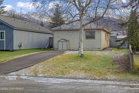 7700 Regal Mountain Dr, Anchorage, AK 99504