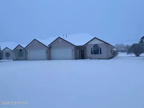 1730 S Heritage Cir # 15B, Palmer, AK 99645