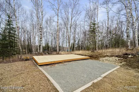 Exterior - 4386 E Kilo Dr, Wasilla, AK 99654 photo 8 of 11
