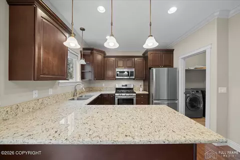 Kitchen - 4386 E Kilo Dr, Wasilla, AK 99654 photo 1 of 4