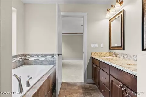 Bath - 4386 E Kilo Dr, Wasilla, AK 99654 photo 6 of 9