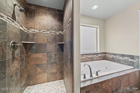 Bath - 4386 E Kilo Dr, Wasilla, AK 99654 photo 3 of 9