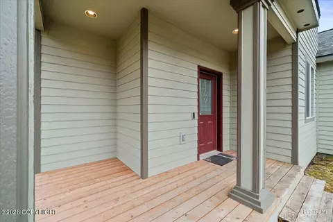 Exterior - 4386 E Kilo Dr, Wasilla, AK 99654 photo 10 of 11