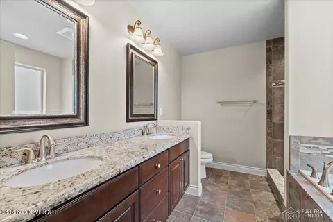 Bath - 4386 E Kilo Dr, Wasilla, AK 99654 photo 1 of 9