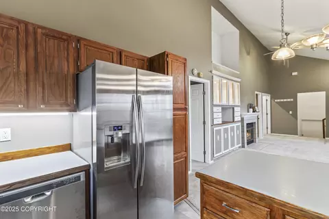 Kitchen - 19143 Sarichef Loop, Eagle River, AK 99577 photo 4 of 5