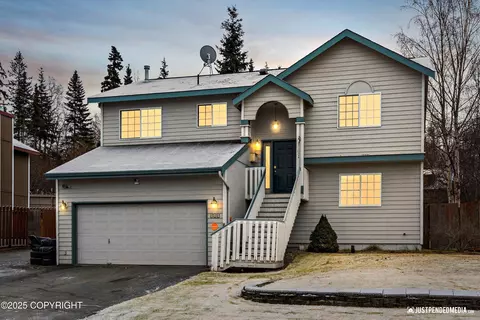 840 Allison Cir, Anchorage, AK 99515