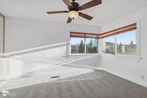 Bedroom - 1201 Elegante Ln, Anchorage, AK 99501 photo 3 of 5