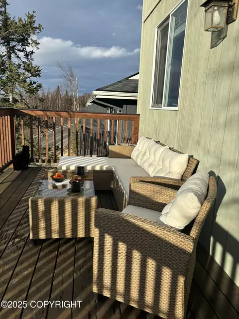 20170 Eagles Nest Ct, Eagle River, AK 99577 photo 5