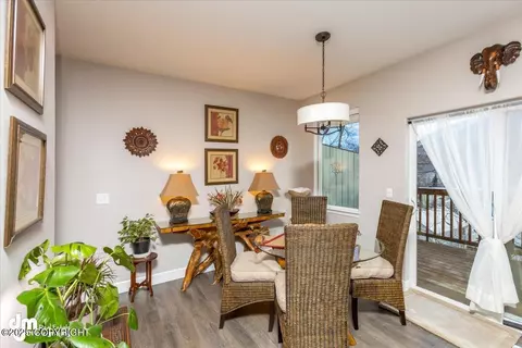 20170 Eagles Nest Ct, Eagle River, AK 99577 photo 12