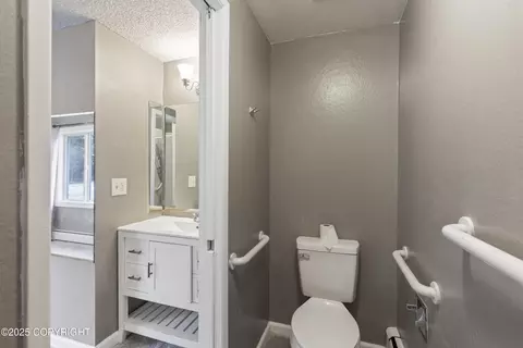 Bath - 5231 Huffman Rd, Anchorage, AK 99516 photo 3 of 6