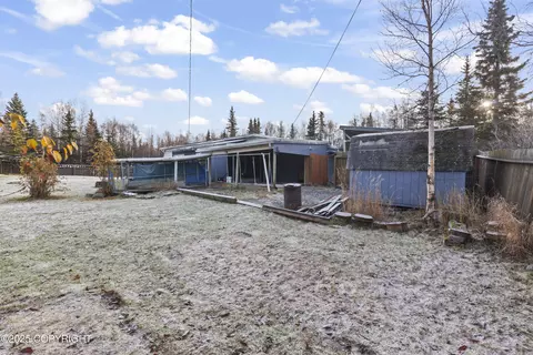 Exterior - 5231 Huffman Rd, Anchorage, AK 99516 photo 10 of 14