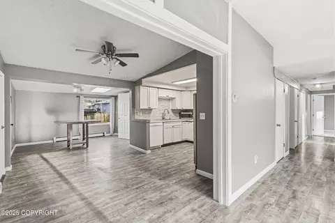 Entry Way - 5231 Huffman Rd, Anchorage, AK 99516 photo 2 of 6