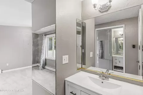 Bath - 5231 Huffman Rd, Anchorage, AK 99516 photo 2 of 6