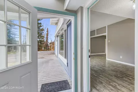 Entry Way - 5231 Huffman Rd, Anchorage, AK 99516 photo 1 of 6