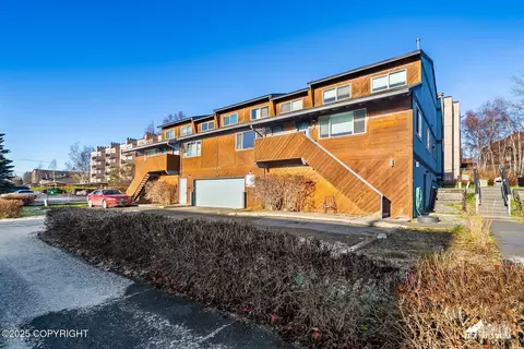 1421 E 17th Ave # 3, Anchorage, AK 99501 photo 7