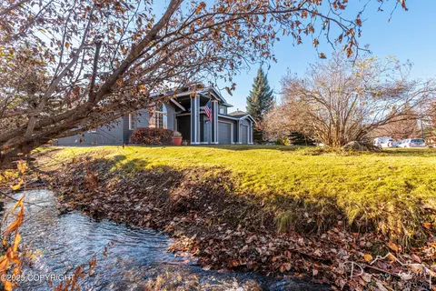 2048 Meander Dr, Anchorage, AK 99516
