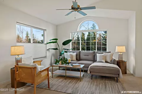 2909 Seclusion Cove Dr # 63, Anchorage, AK 99515