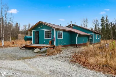 6330 W Full Curl Ave, Wasilla, AK 99623