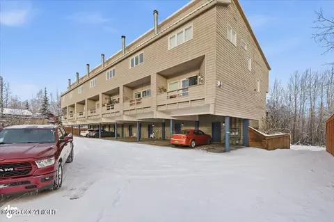 1072 E Westpoint Dr # 6, Wasilla, AK 99654