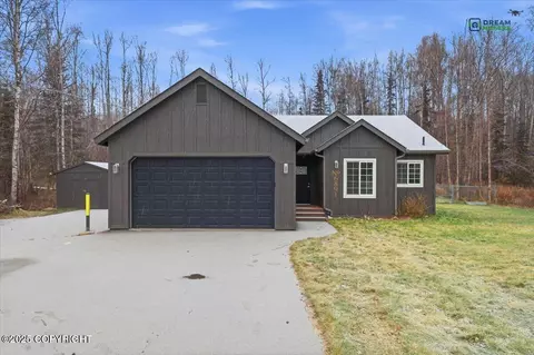 6891 W Cambridge Dr, Wasilla, AK 99623