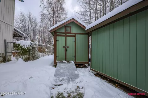 10285 Arborvitae Dr, Anchorage, AK 99507 photo 28
