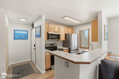 Kitchen - 4211 Folker St # E102, Anchorage, AK 99508 photo 1 of 4
